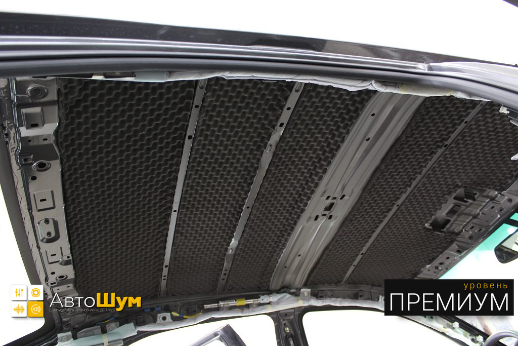 Шумо и теплоизоляция крыши Тойоты Камри XV40
